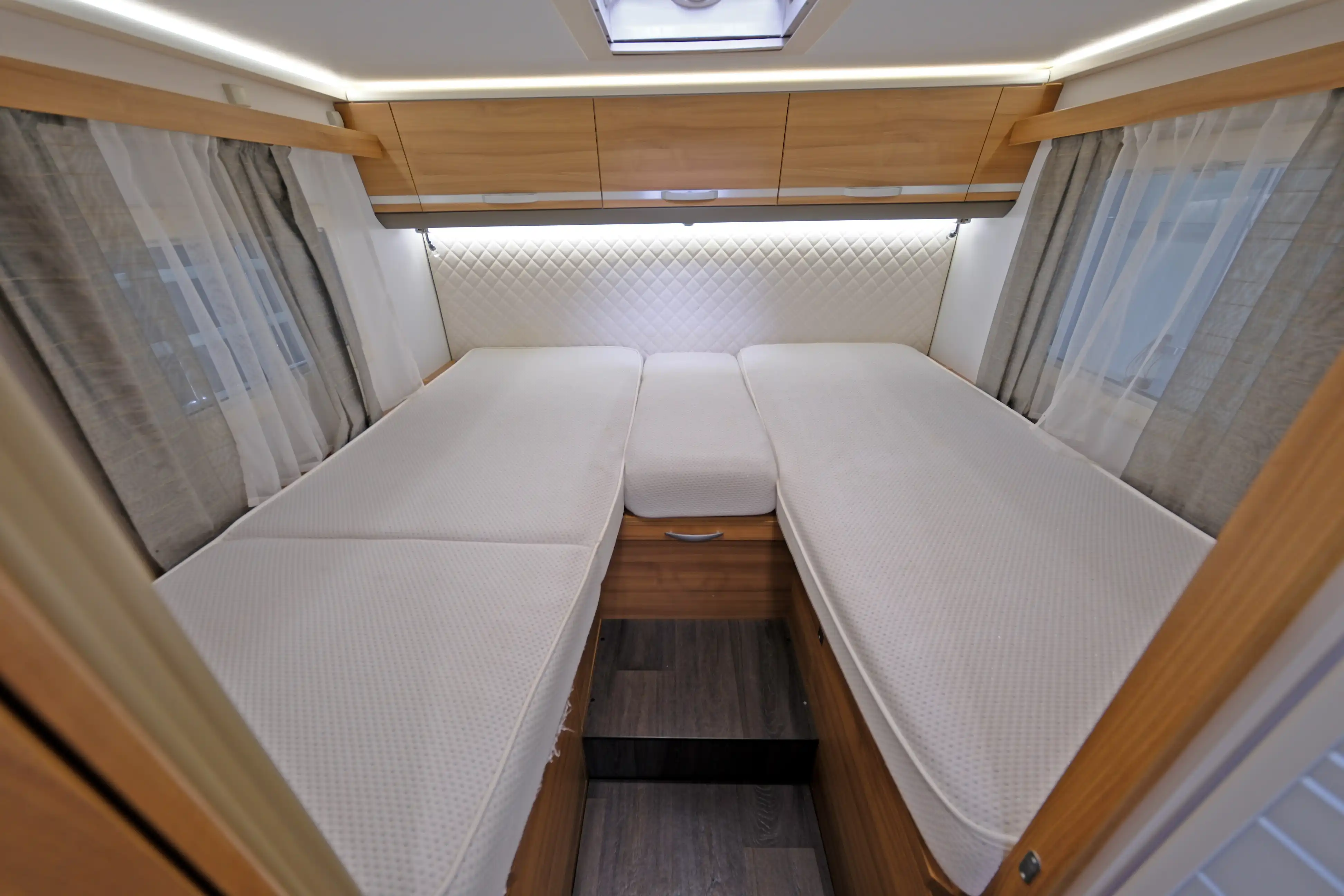 ADRIA Matrix M 670 SL